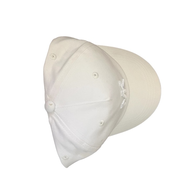 Michael Kors Whit Hat - Picture 5 of 5